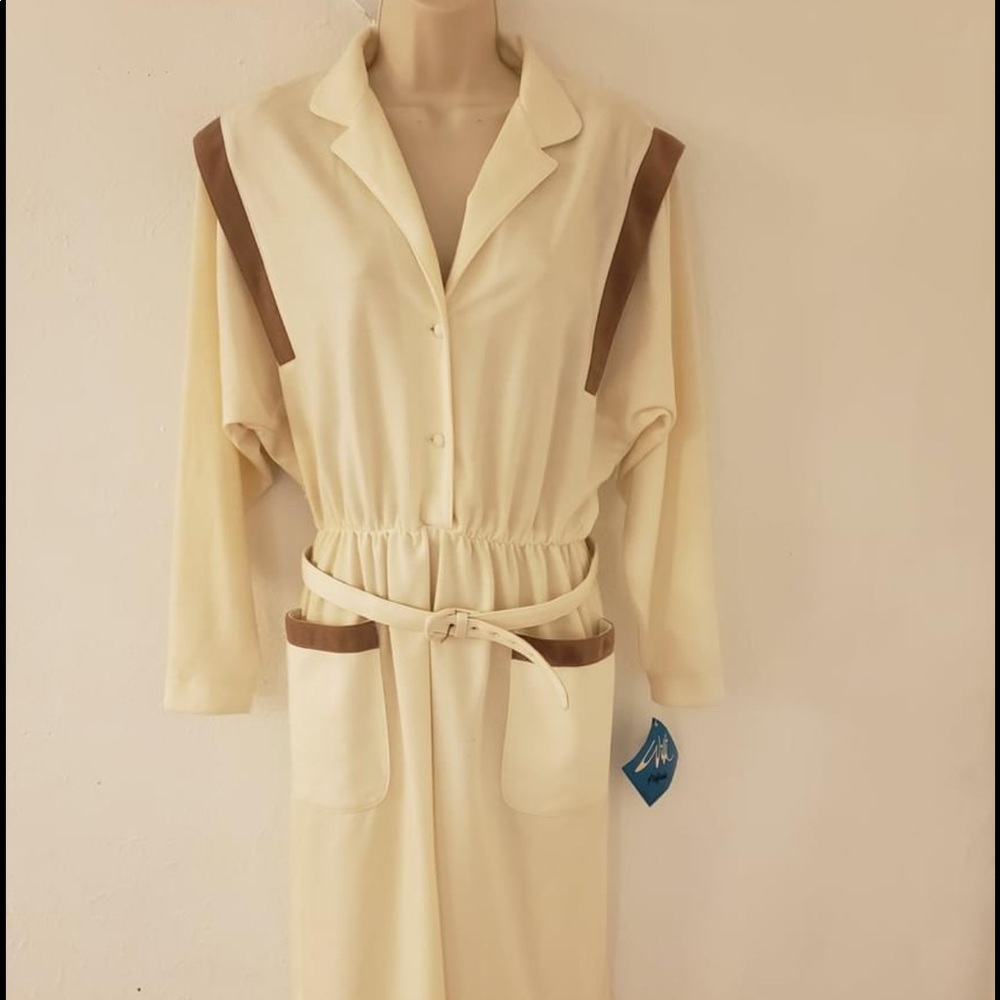 Vintage Long Sleeve Cream Dress “Willi of California”